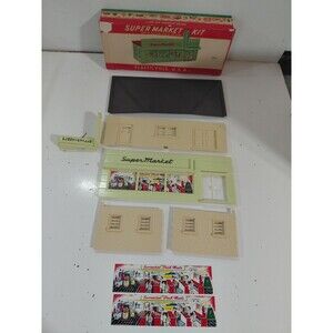 Plasticville SM-7 O/S Gauge Model Railroad Scenery Super Market Store w/Box